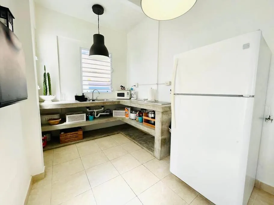 A1-Cozy 1 Bed-Fast Wifi, Walk To Markets, Eateries Apartment San Juan